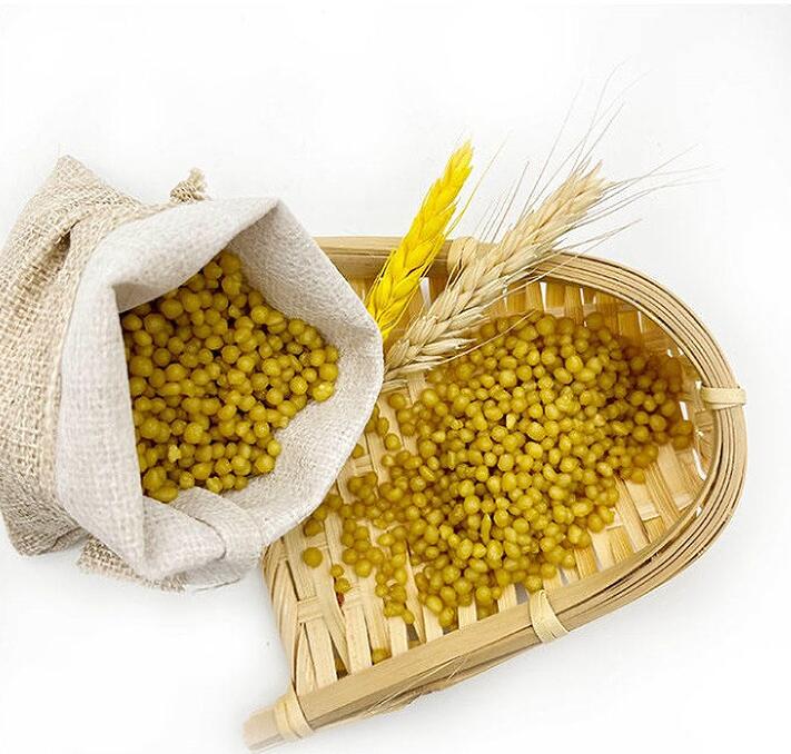 Total-Content of Nitrogen: 18% ± 0.5% P2O5 content: 46% ± 0.5%    Item 	Top Standard	First  Standard	Qualified Standard N+P2O5 % ≥	64.0	57	53 N% ≥	17.0	14	13 P2O5% ≥	45.0	41	38 Water soluble phosphorus/Effective phosphorus% ≥	87	80	75 H2O% ≤	2.5	2.5	3 Granularity(1-4mm) % ≥	90	80	80  Diammonium phosphate is soluble in water, dissolved solid less, Suitable for various crops on nitrogen and phosphorus, especially suitable for fertilizer, in the drought area for base fertilizer, top application, and seed fertilizer.  Application: As high concentration nitrogen and phosphorus compound fertilizer, it is a kind of high-efficiency fertilizer widely used in vegetables, fruits, rice, and wheat.